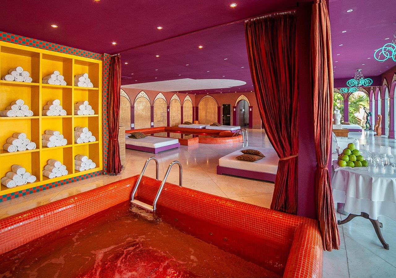Hotel Dpny & 5*